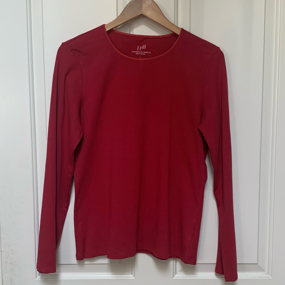 JJill satin trim long sleeve knit top